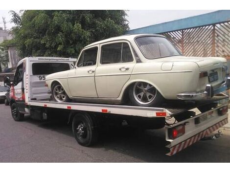 Guincho de Carro na Avenida Dona Anila