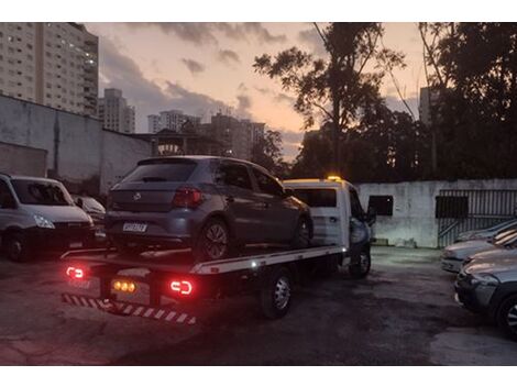 Reboque 24 Horas na Avenida Dona Anila